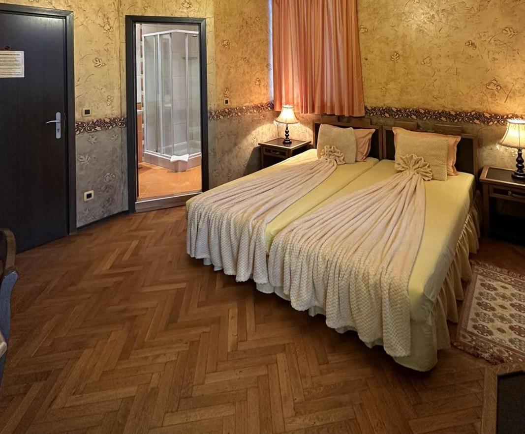 Guesthouse Petra Veliko Tarnovo Kültér fotó