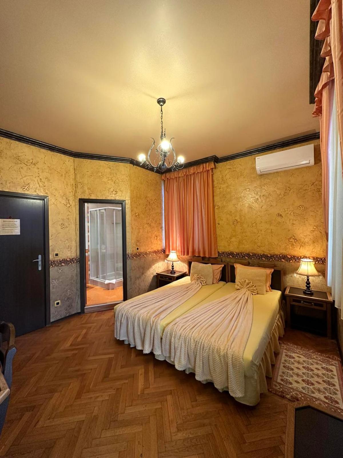 Guesthouse Petra Veliko Tarnovo Kültér fotó